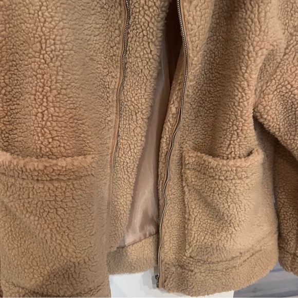 NAMELESS Oversized Teddy Coat - Size M - Picture 3 of 7